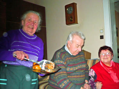 Adventsstunde mit Bratäpfeln